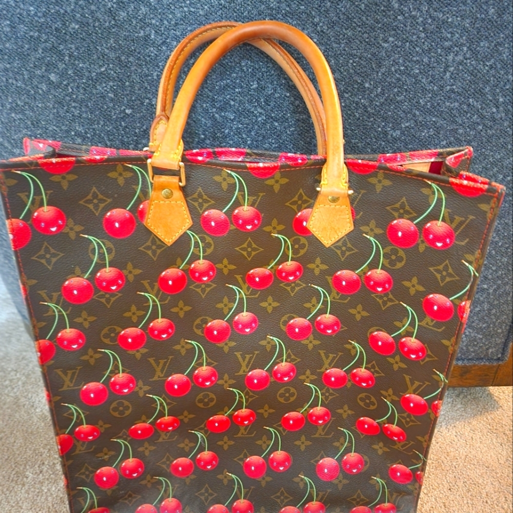 Louis Vuitton Cherries 🍒 Tote